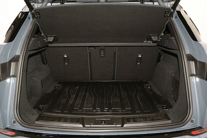 2022 Land Rover Range Rover Evoque P250 R-Dynamic SE