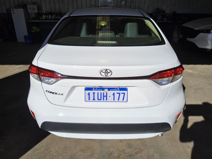 2020 Toyota Corolla Ascent Sport MZEA12R Glacier White