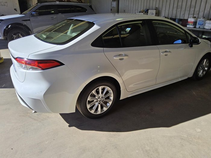 2020 Toyota Corolla Ascent Sport MZEA12R Glacier White