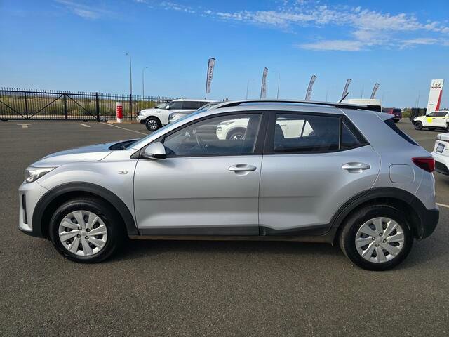 2022 KIA STONIC SPORT Sterling Silver