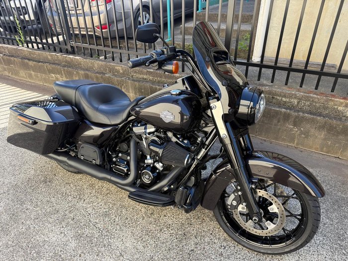 2021 Harley-Davidson Road King Special 114 (FLHRXS) Touring Black