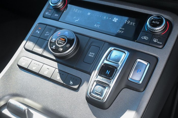 2024 Hyundai Palisade Calligraphy Black Ink