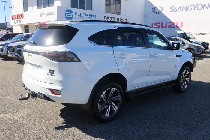 2025 Isuzu MU-X LS-T