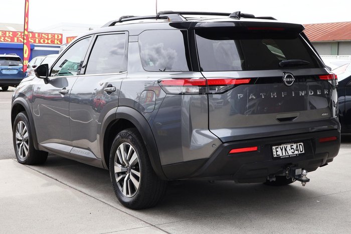 2022 Nissan Pathfinder Ti