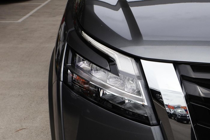 2022 Nissan Pathfinder Ti