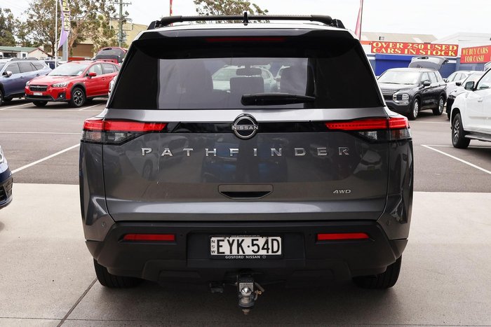 2022 Nissan Pathfinder Ti