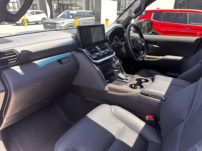 2023 Toyota Landcruiser Sahara