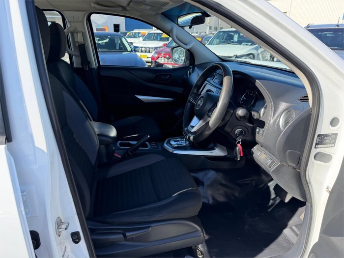 2022 NISSAN NAVARA SL (4x4)