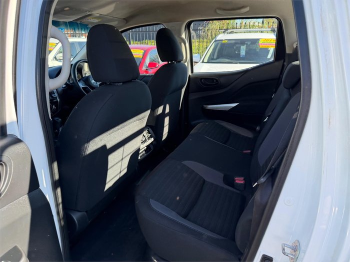 2022 NISSAN NAVARA SL (4x4)