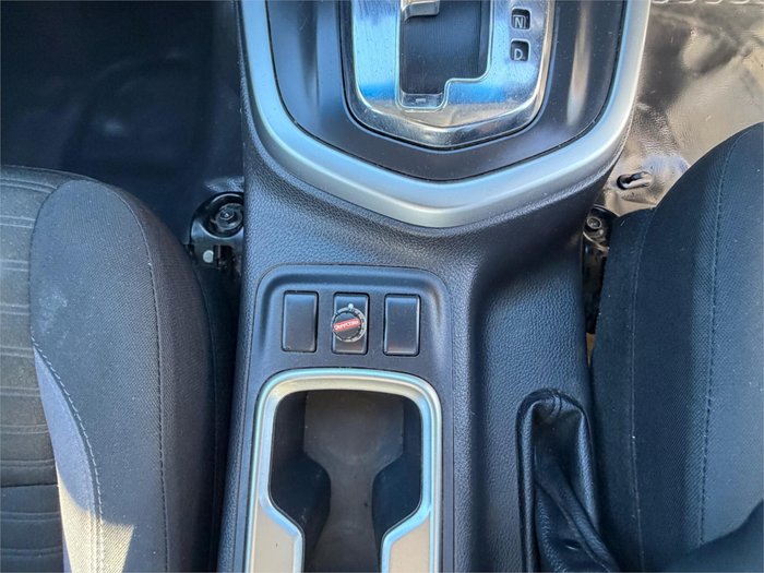 2022 NISSAN NAVARA SL (4x4)