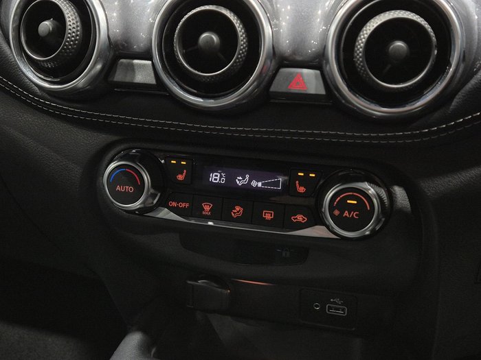 2023 Nissan JUKE ST-L