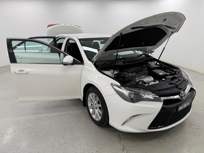 2016 Toyota Camry Atara S ASV50R Diamond White