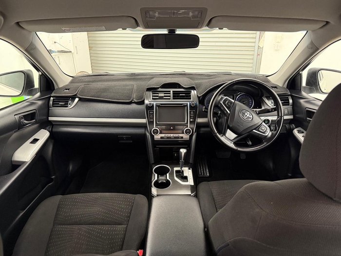 2016 Toyota Camry Atara S ASV50R Diamond White