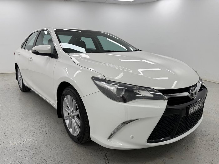 2016 Toyota Camry Atara S ASV50R Diamond White
