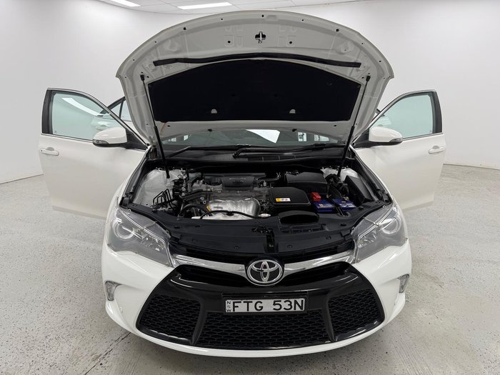 2016 Toyota Camry Atara S ASV50R Diamond White
