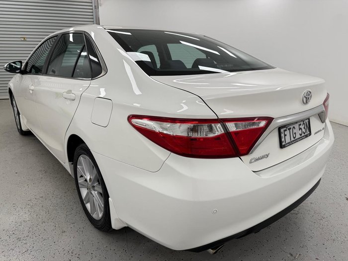 2016 Toyota Camry Atara S ASV50R Diamond White