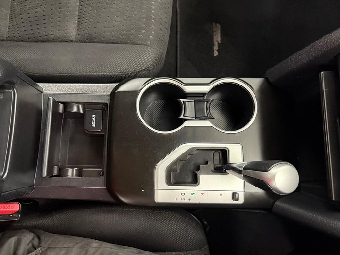 2016 Toyota Camry Atara S ASV50R Diamond White