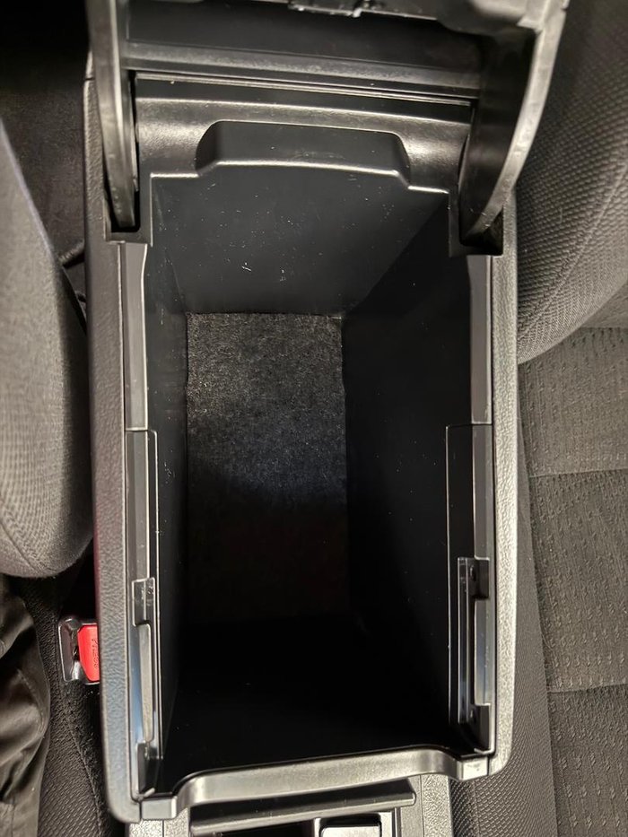 2016 Toyota Camry Atara S ASV50R Diamond White