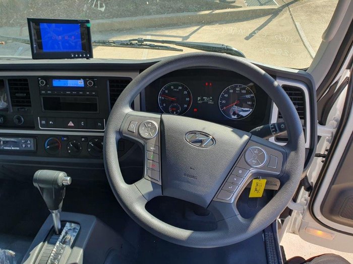 2025 Hyundai Mighty EX10