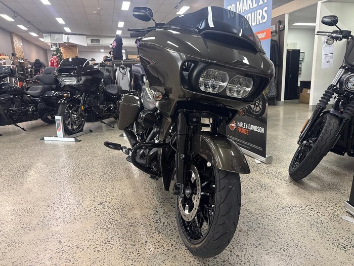 2020 Harley-Davidson Road Glide Special 114 (FLTRXS) Touring Bronze