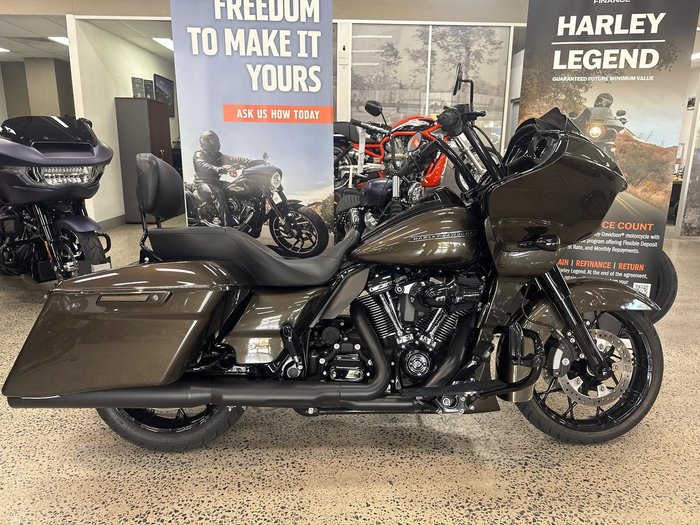 2020 Harley-Davidson Road Glide Special 114 (FLTRXS) Touring Bronze