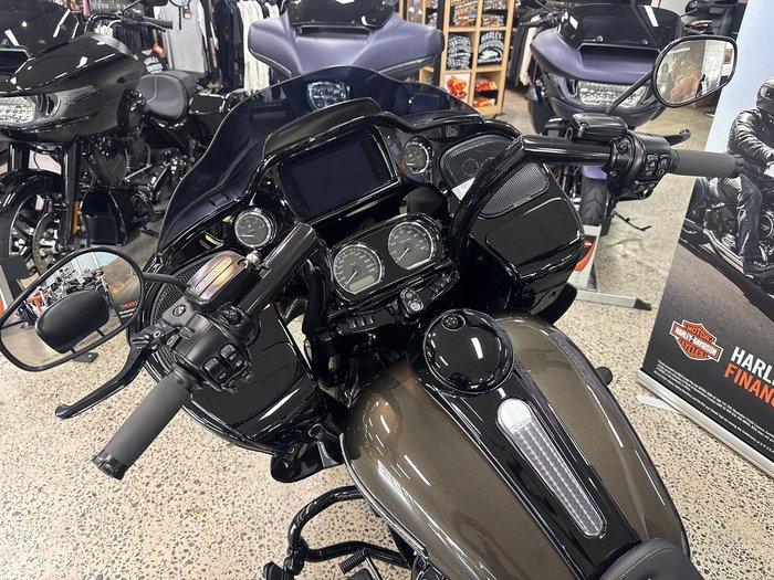 2020 Harley-Davidson Road Glide Special 114 (FLTRXS) Touring Bronze