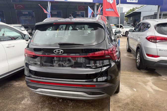 2023 HYUNDAI SANTA FE CRDi (AWD)