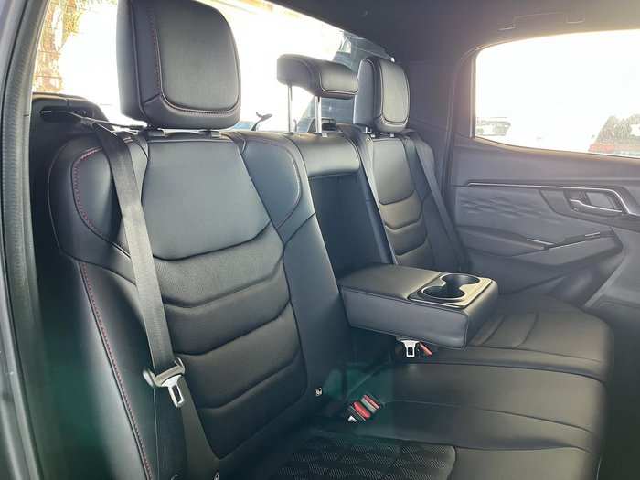 2025 Isuzu D-MAX X-TERRAIN