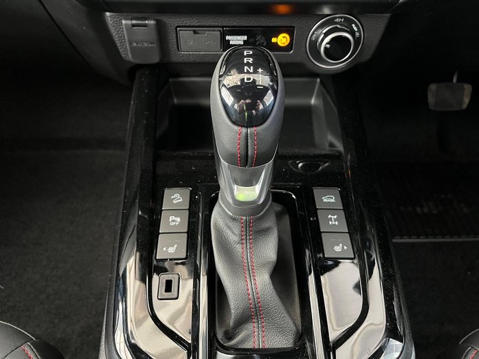 2025 Isuzu D-MAX X-TERRAIN