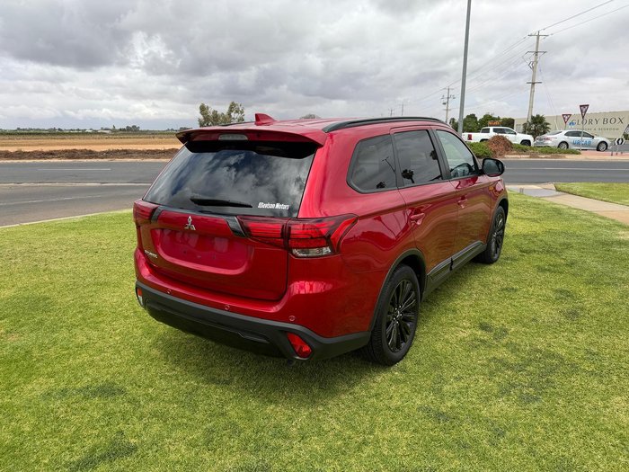 2021 Mitsubishi Outlander Black Edition