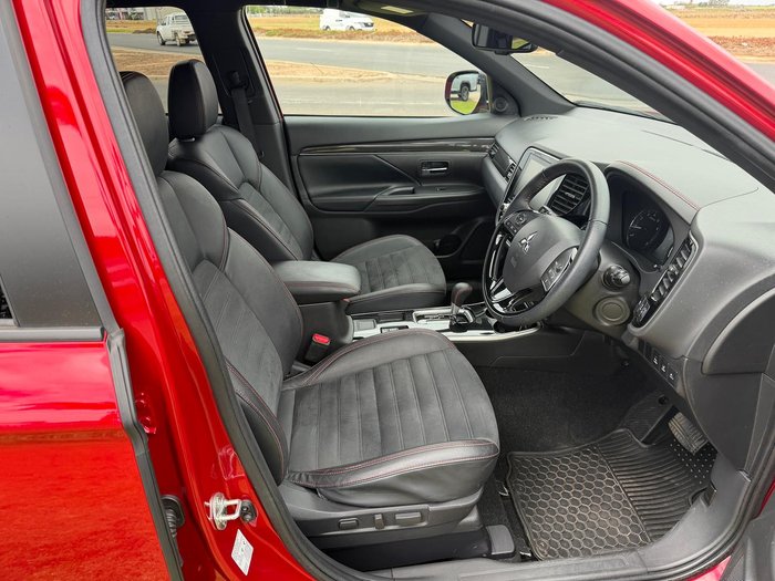 2021 Mitsubishi Outlander Black Edition