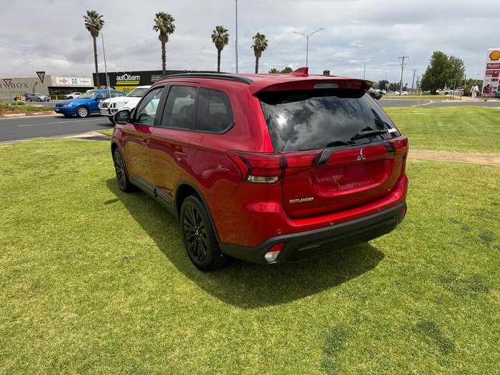 2021 Mitsubishi Outlander Black Edition