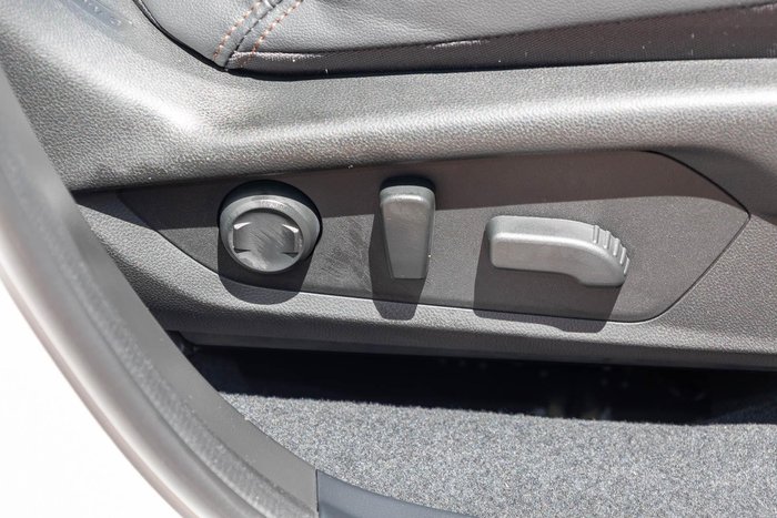 2025 Subaru Forester Touring S6 MY26 AWD Crystal White