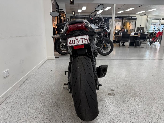 Suzuki 2020 SUZUKI 1000CC GSXS-S1000SRQ Silver