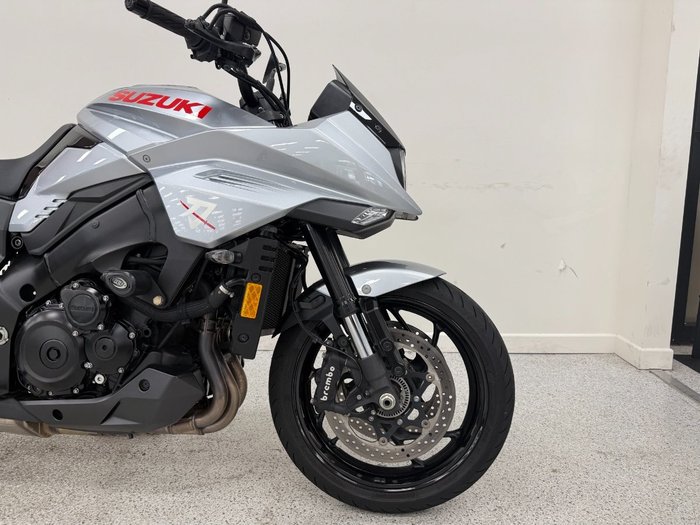Suzuki 2020 SUZUKI 1000CC GSXS-S1000SRQ Silver