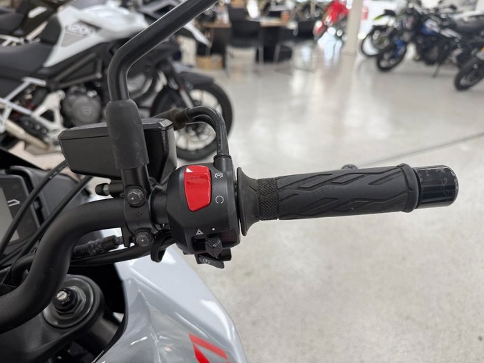 Suzuki 2020 SUZUKI 1000CC GSXS-S1000SRQ Silver