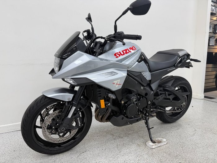 Suzuki 2020 SUZUKI 1000CC GSXS-S1000SRQ Silver