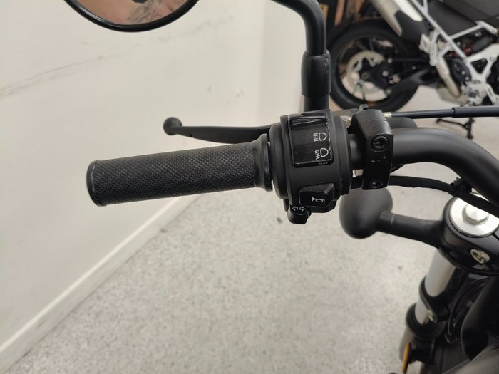 2022 Honda CMX 500 Black