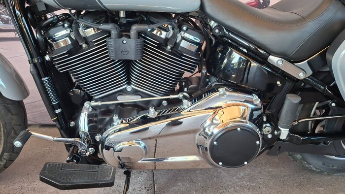 2024 Harley-davidson FLSB SPORT GLIDE (107) BILLIARD GREY