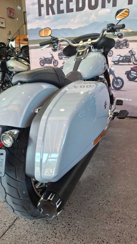 2024 Harley-davidson FLSB SPORT GLIDE (107) BILLIARD GREY