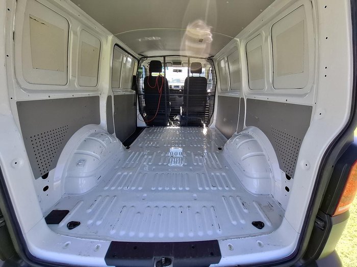 2018 Volkswagen Transporter TDI250 Runner T6 MY18 Candy White