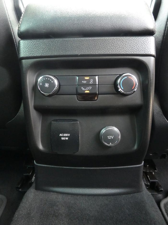 2020 Ford Everest Titanium