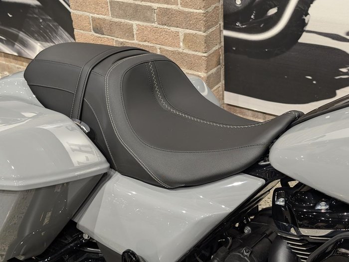 2025 Harley-Davidson Road Glide 117 (FLTRX) Touring