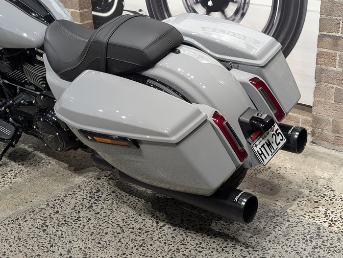 2025 Harley-Davidson Road Glide 117 (FLTRX) Touring