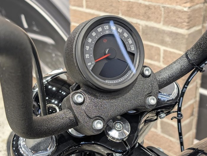 2025 Harley-Davidson Street Bob 117 (FXBB) Softail Black