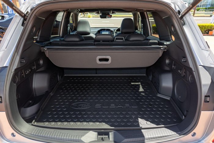 2025 Subaru Forester Hybrid Touring S6 MY26 AWD Ice Silver