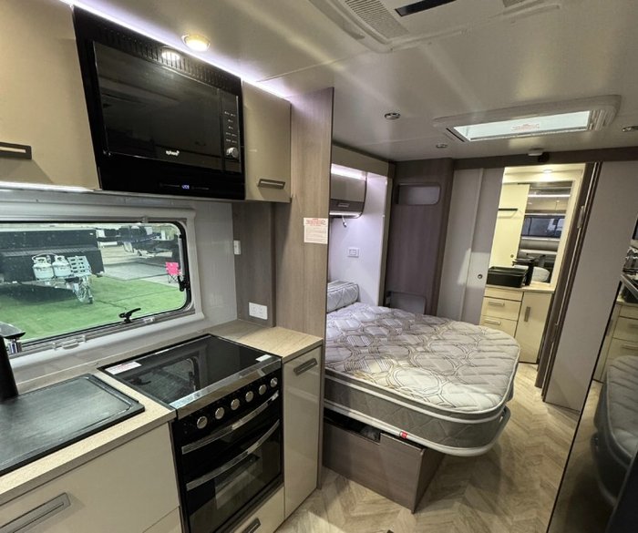2021 JAYCO SILVERLINE 21.65-3.SL