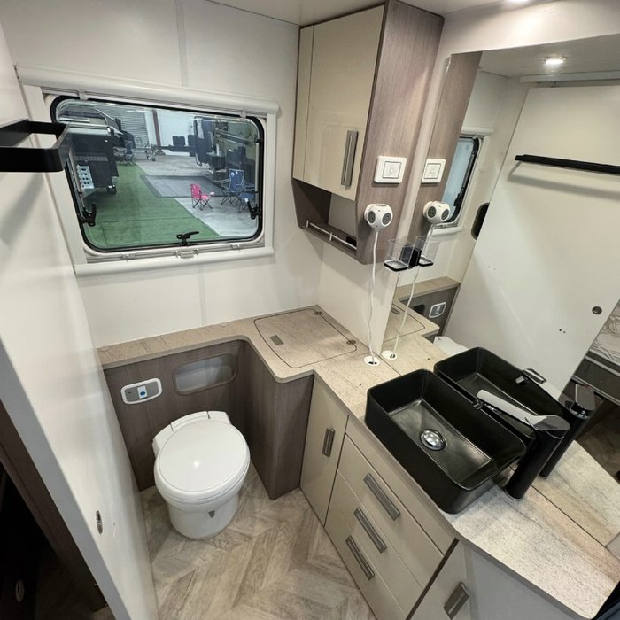 2021 JAYCO SILVERLINE 21.65-3.SL
