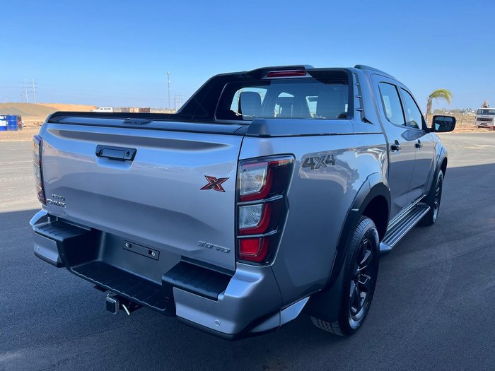 2025 Isuzu D-MAX X-TERRAIN