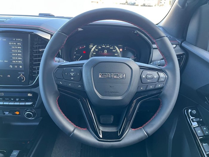 2025 Isuzu D-MAX X-TERRAIN